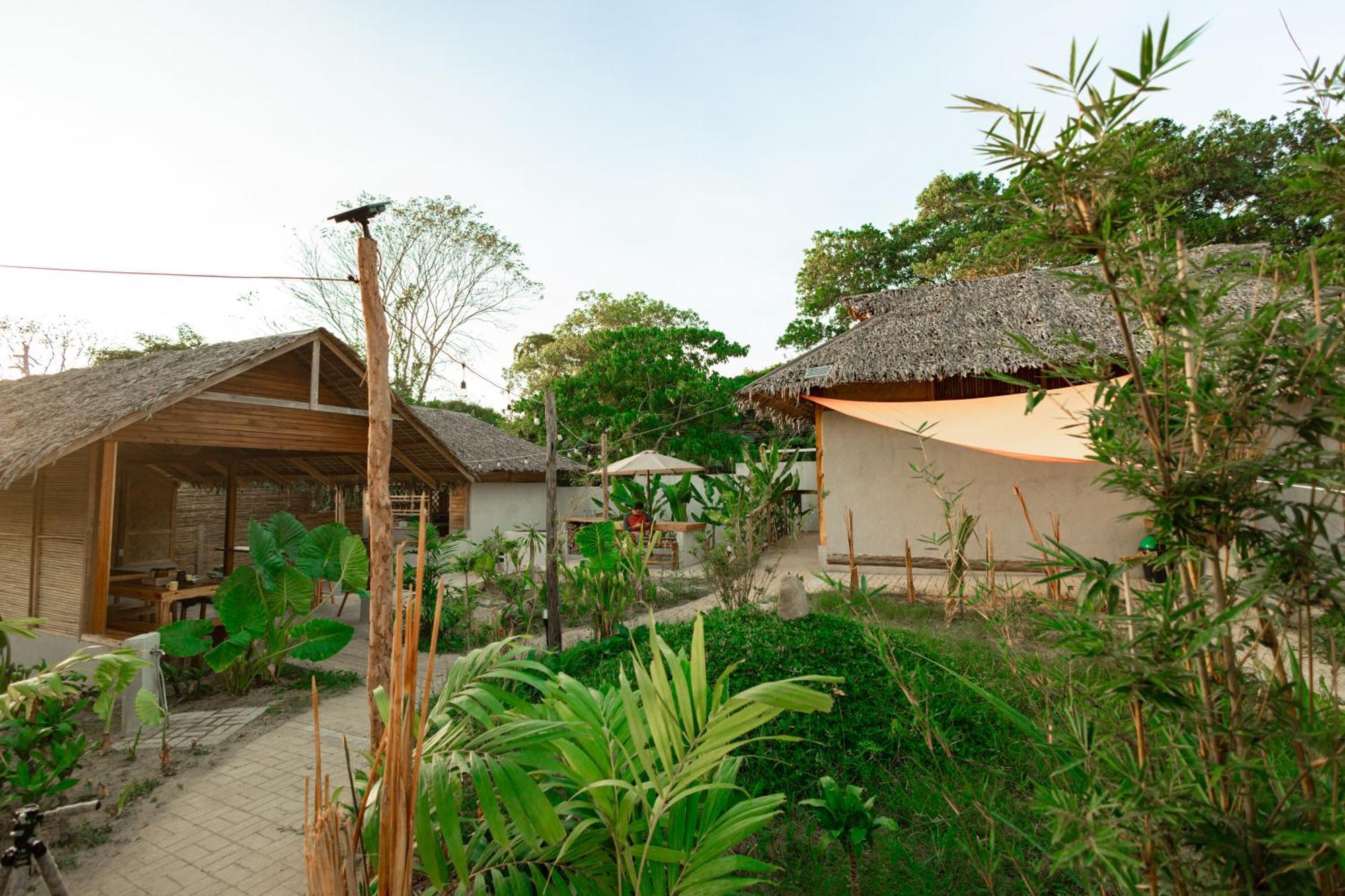 Domes And Dreams Lio Glamping Hotel El Nido Exterior photo