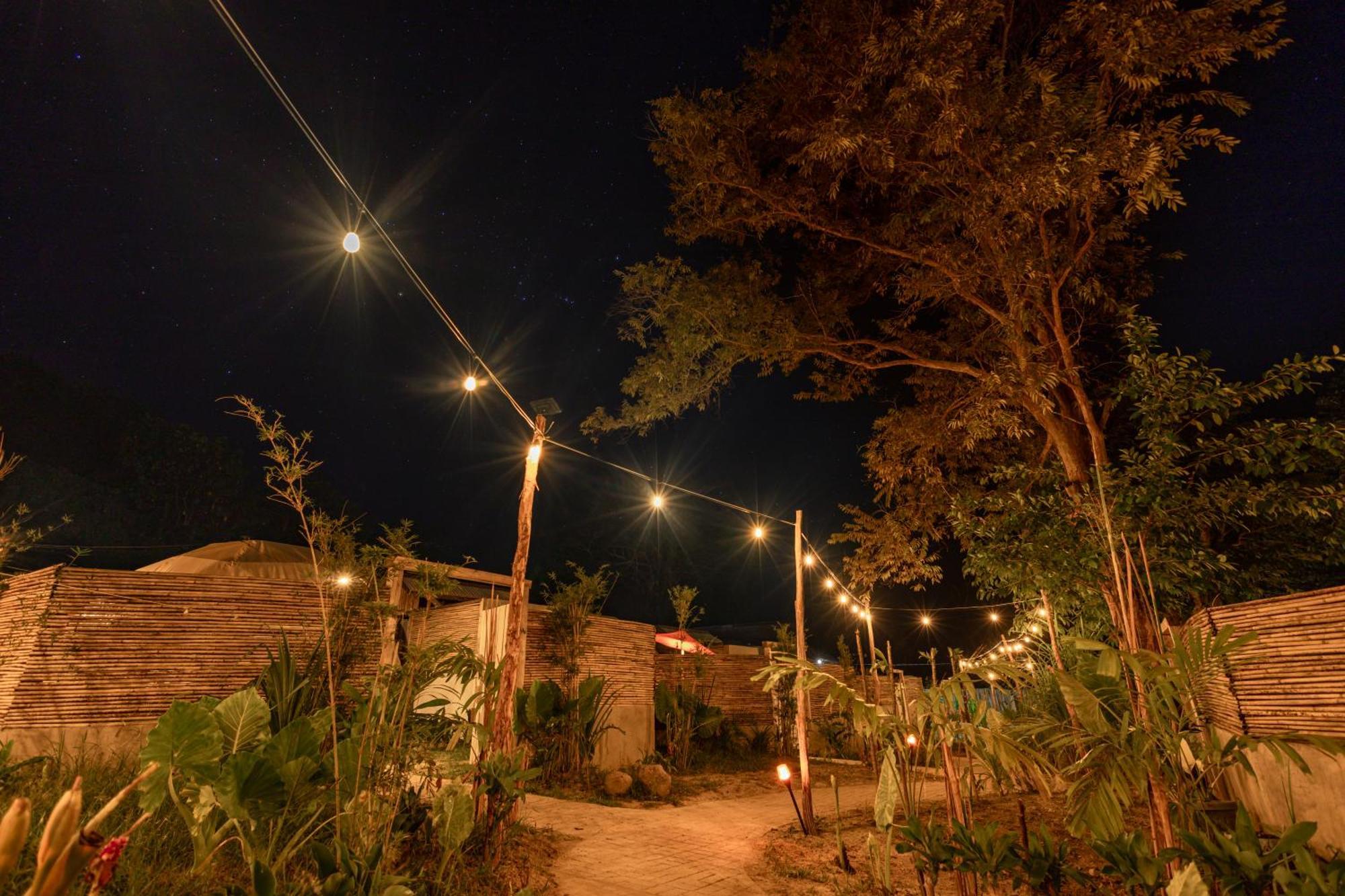 Domes And Dreams Lio Glamping Hotel El Nido Exterior photo