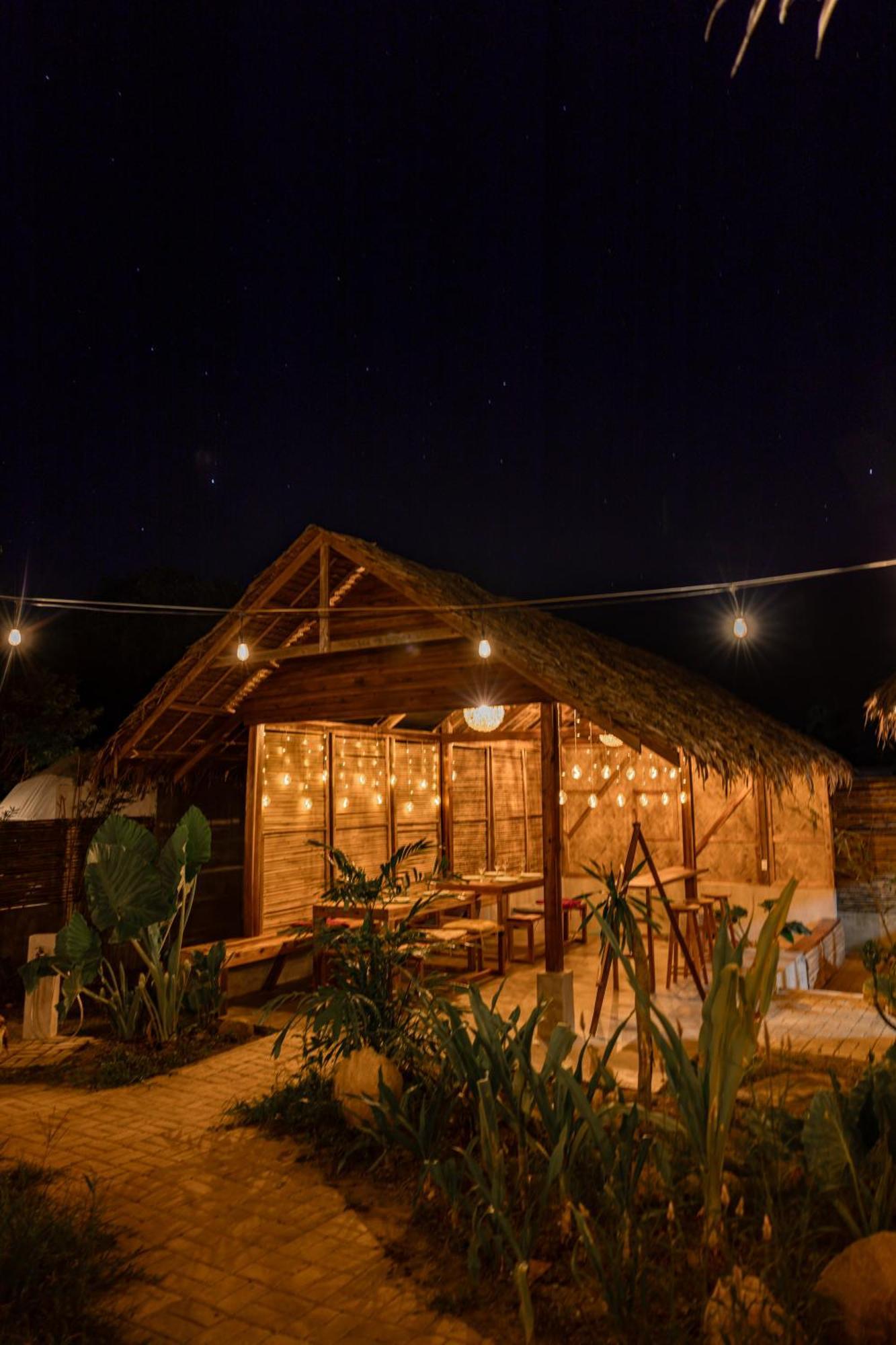 Domes And Dreams Lio Glamping Hotel El Nido Exterior photo