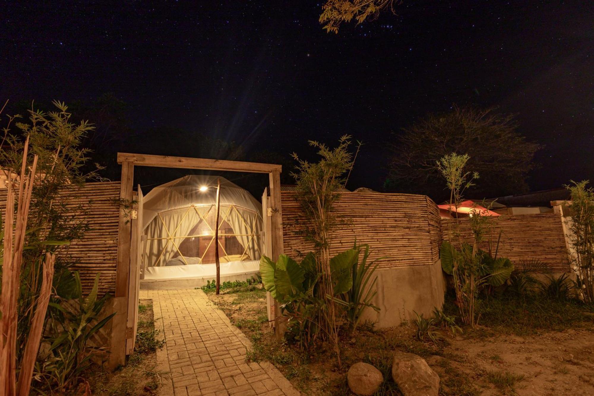 Domes And Dreams Lio Glamping Hotel El Nido Exterior photo