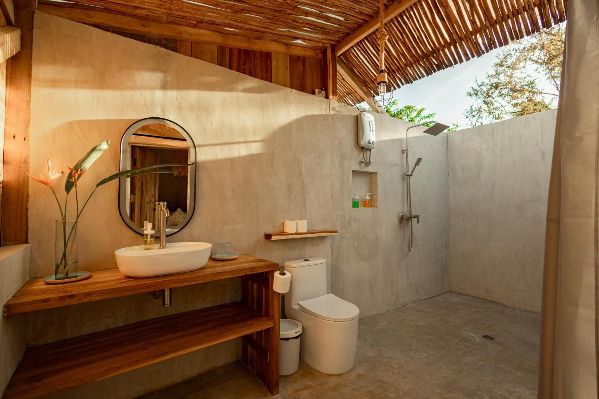 Domes And Dreams Lio Glamping Hotel El Nido Exterior photo