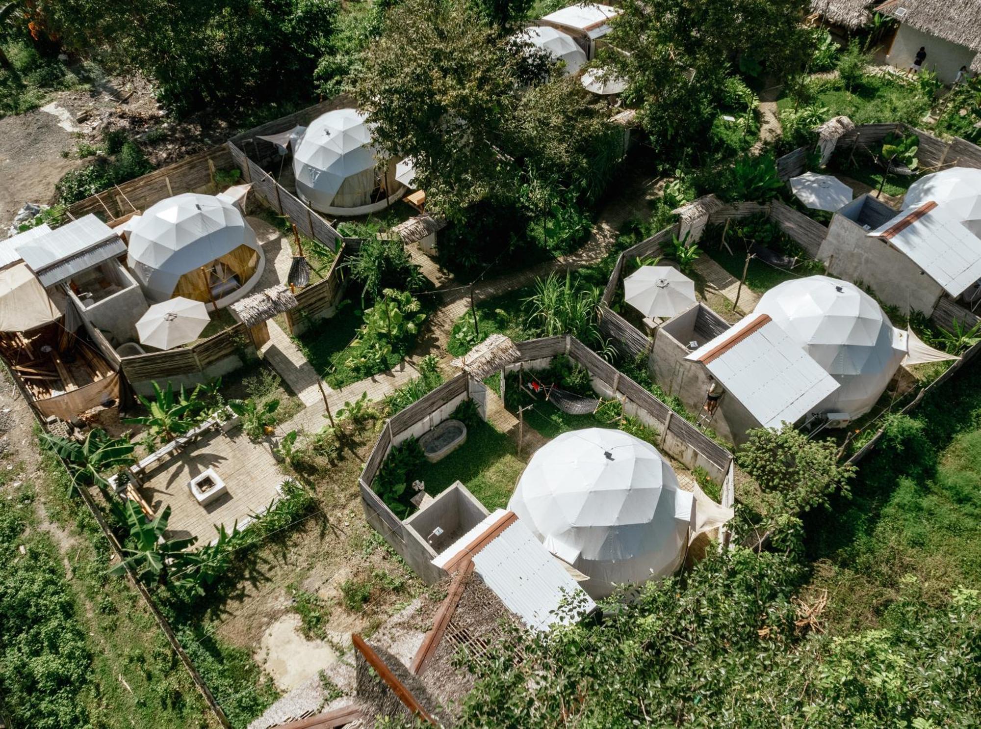 Domes And Dreams Lio Glamping Hotel El Nido Exterior photo