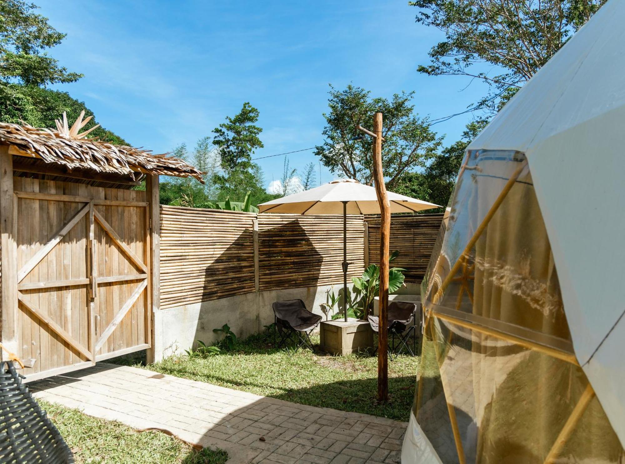 Domes And Dreams Lio Glamping Hotel El Nido Exterior photo